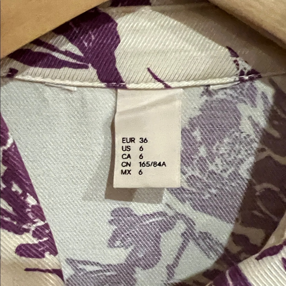 Floral Purple and White Women's Top - Picture 2 of 4